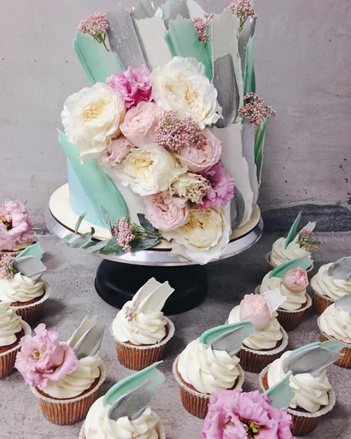 'Brushstroke' Cakes From Russia Are Taking Over Instagram