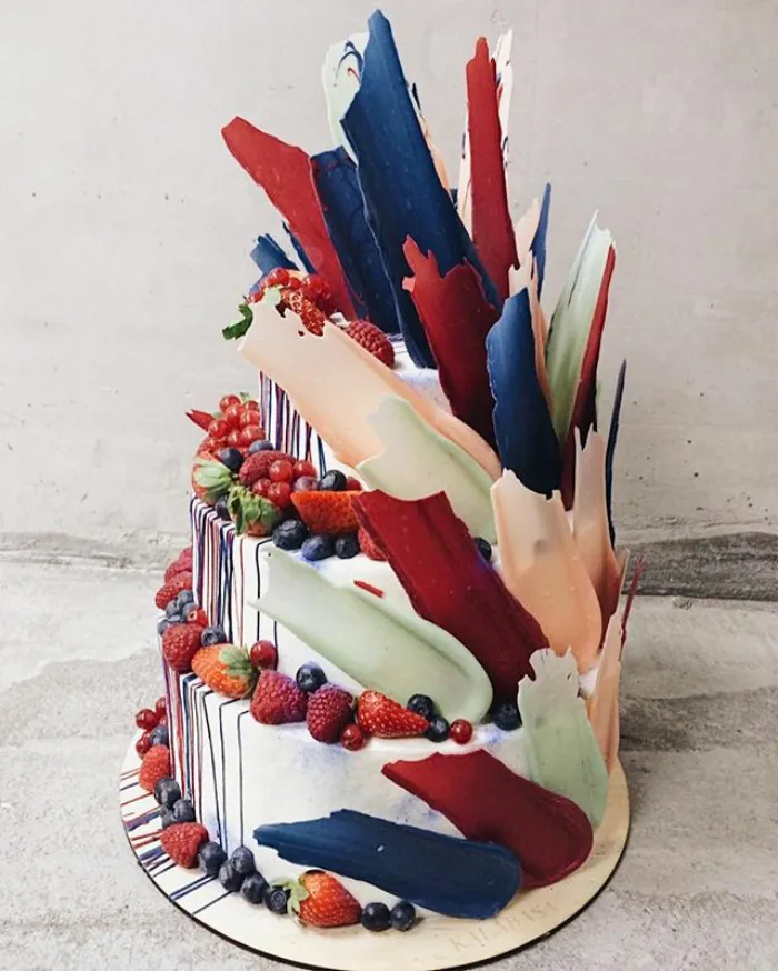 'Brushstroke' Cakes From Russia Are Taking Over Instagram