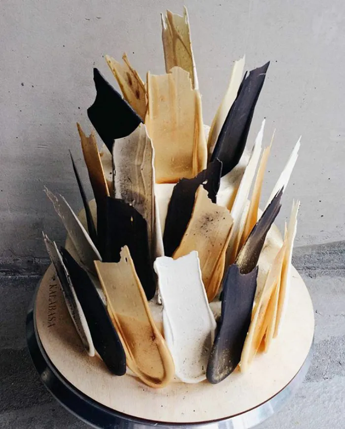 'Brushstroke' Cakes From Russia Are Taking Over Instagram