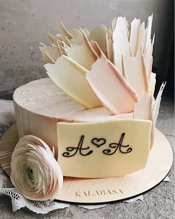 'Brushstroke' Cakes From Russia Are Taking Over Instagram