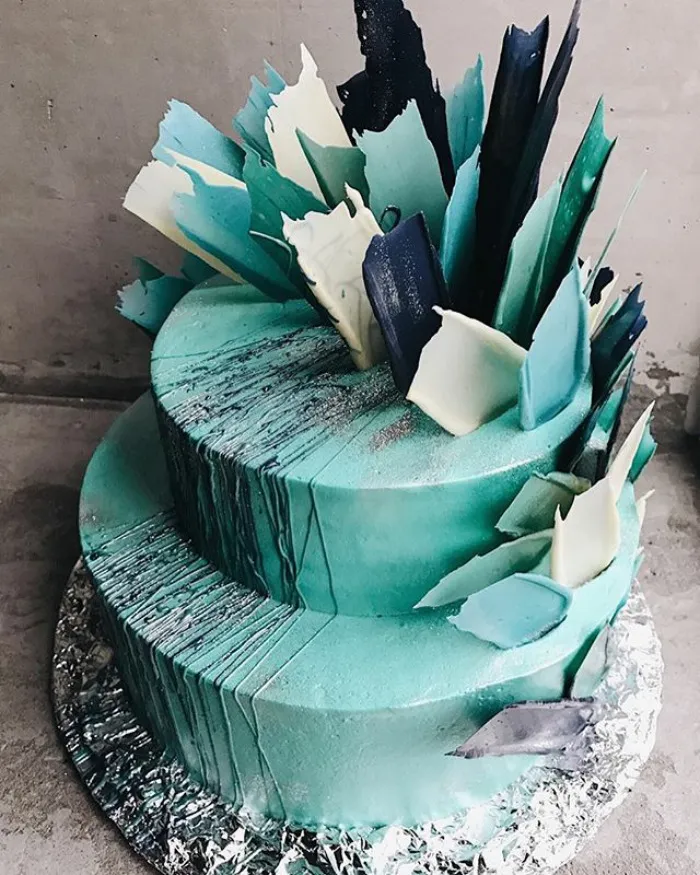 'Brushstroke' Cakes From Russia Are Taking Over Instagram