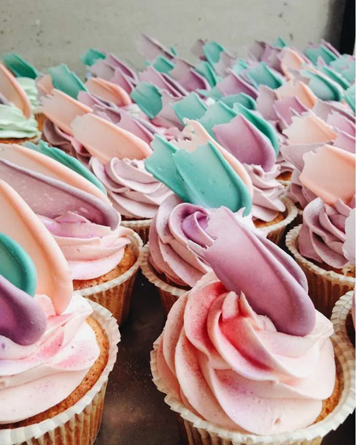 'Brushstroke' Cakes From Russia Are Taking Over Instagram