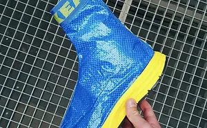 People Are Now Making Clothes Out Of 99-Cent IKEA Bags, And They Look More In The $23 Range