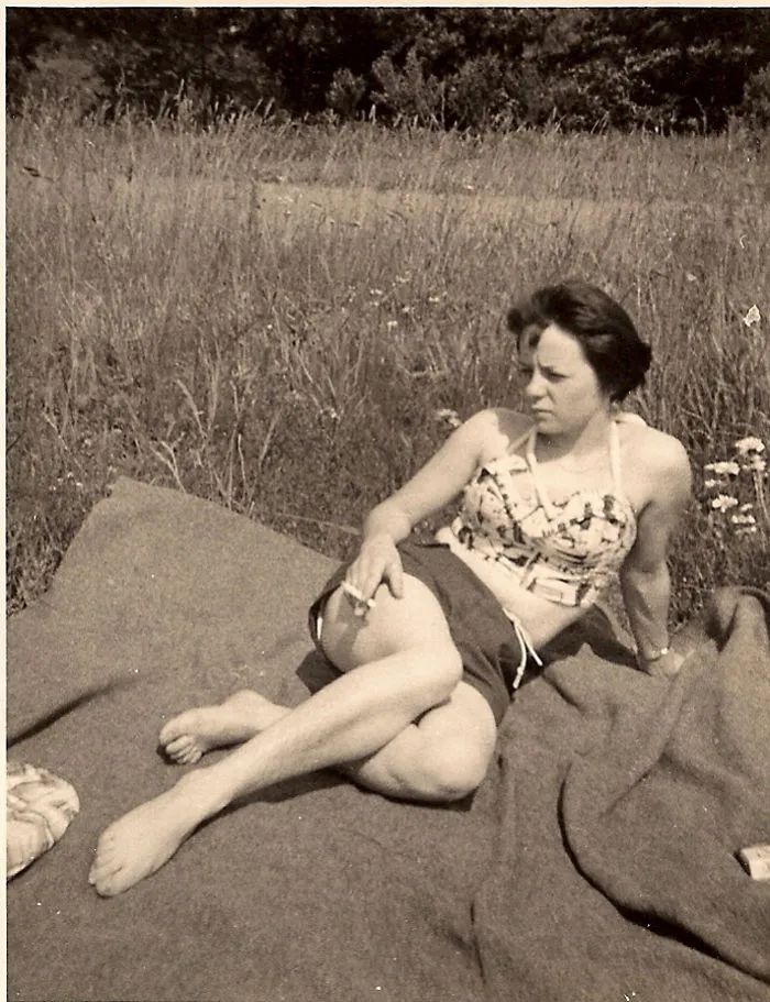 Hanging Cool In The 1950's
