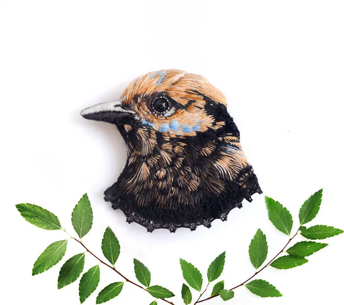 Incredibly Detailed Embroidered Bird Brooches By Paulina Bartnik