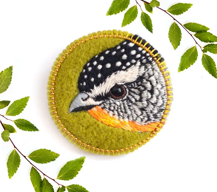 Incredibly Detailed Embroidered Bird Brooches By Paulina Bartnik