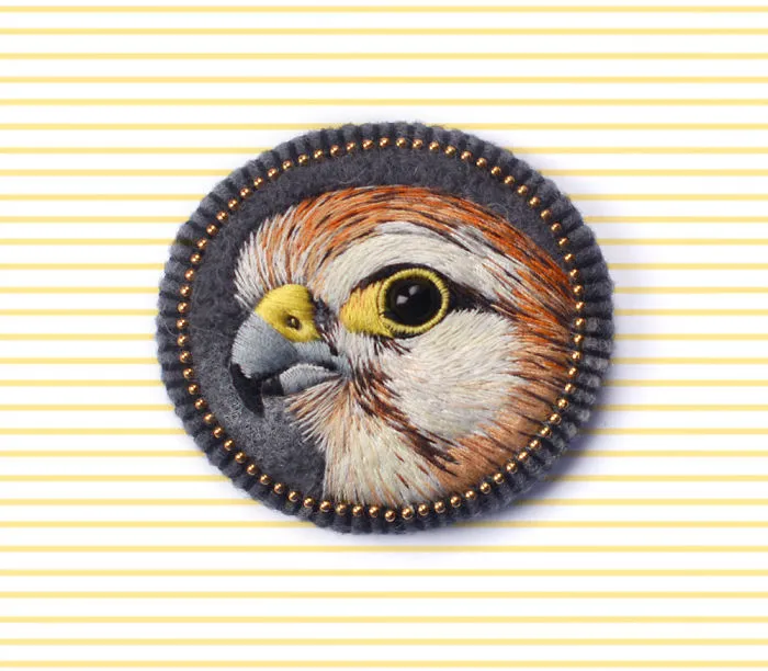 Incredibly Detailed Embroidered Bird Brooches By Paulina Bartnik