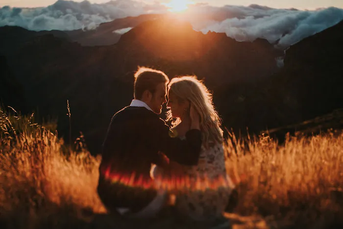 Top 50 Engagement Photos Of 2017