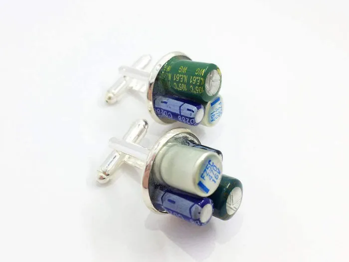 I Turn Old Electronic Devices Into Geeky Jewelry