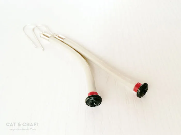 I Turn Old Electronic Devices Into Geeky Jewelry