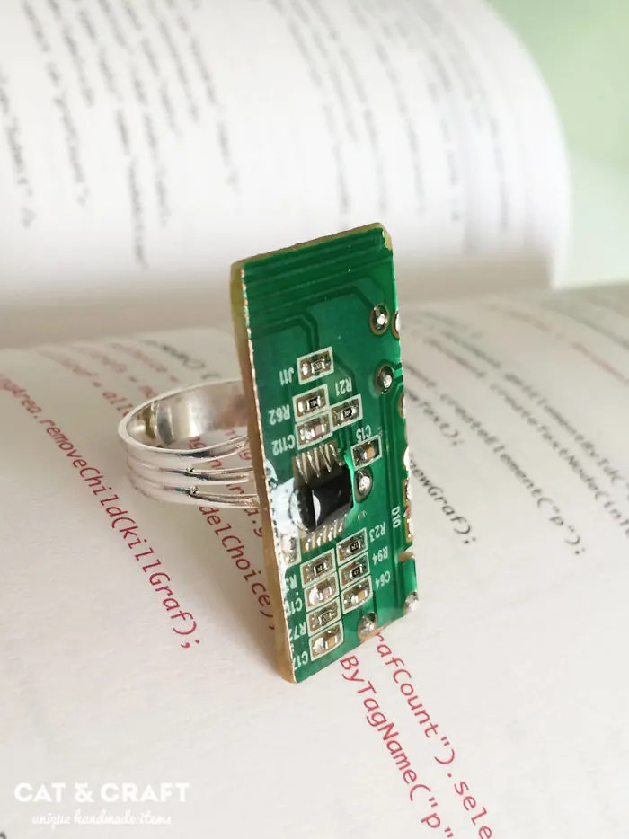 I Turn Old Electronic Devices Into Geeky Jewelry