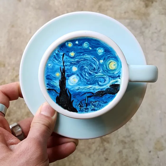 Soy un barista de Corea que crea arte sobre el café
