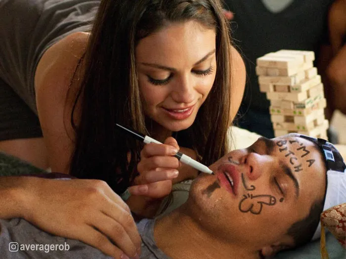 Mila Kunis es malvada