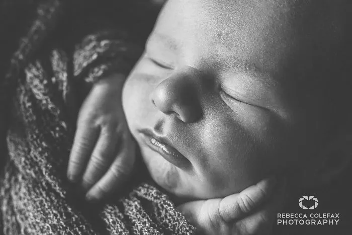 Photographer Takes Pictures Of Babies As Never Seen Before