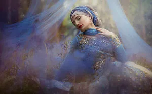 We Paint Poetic Feminine World Through Photo Camera