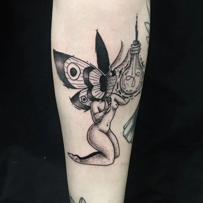 65 Strangely Beautiful Tattoos Of Headless Girls By Molly Jean