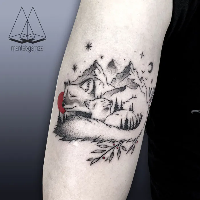 The Red Dot: I Quit My Boring Job To Become A Tattoo Artist, And Here's The Result