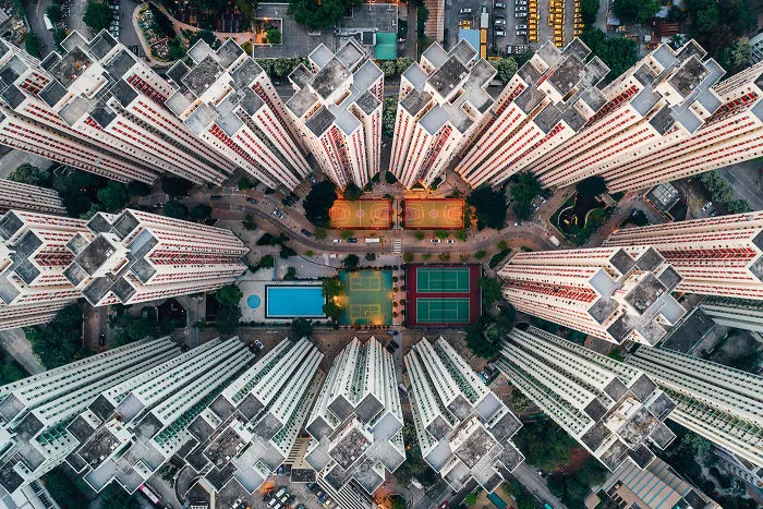 I Photographed The Claustrophobic Living In Hong Kong From Above
