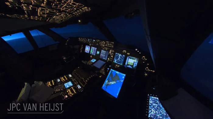 Este piloto de 747 saca increíbles fotos desde la cabina, demostrando que los pilotos tienen las oficinas con mejores vistas del mundo