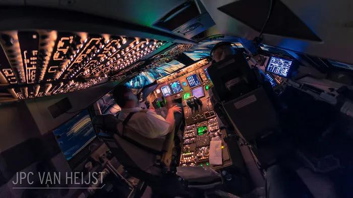 Este piloto de 747 saca increíbles fotos desde la cabina, demostrando que los pilotos tienen las oficinas con mejores vistas del mundo
