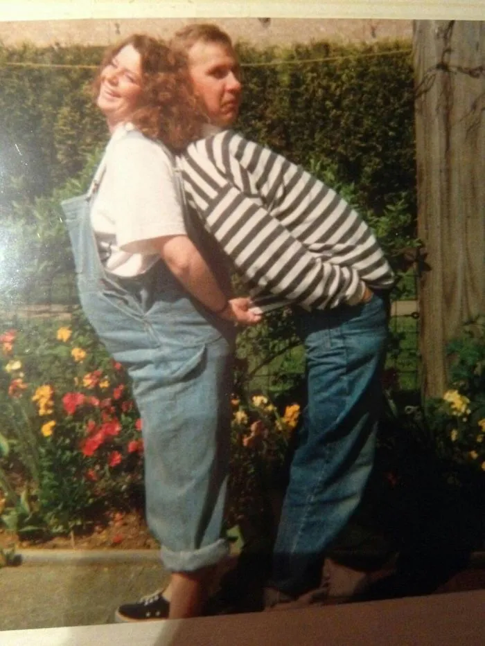 My Parents At 30yrs Old ... Mum Is Pregnant With Me ❤