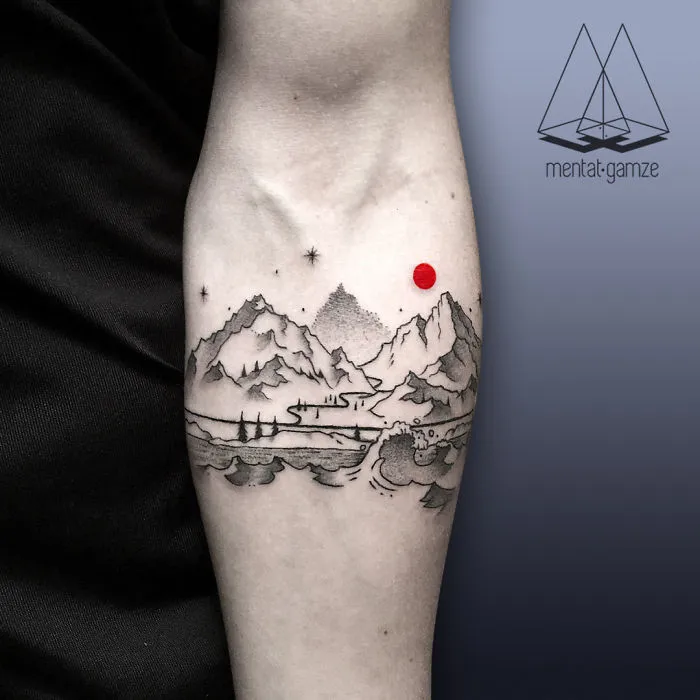 The Red Dot: I Quit My Boring Job To Become A Tattoo Artist, And Here's The Result