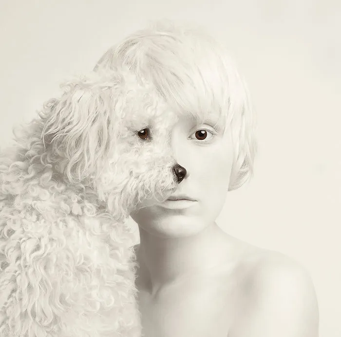 I Become One With Animals By Replacing My Eye With Theirs