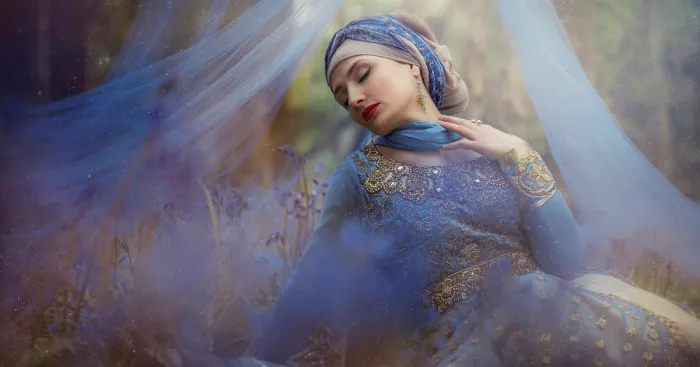 We Paint Poetic Feminine World Through Photo Camera