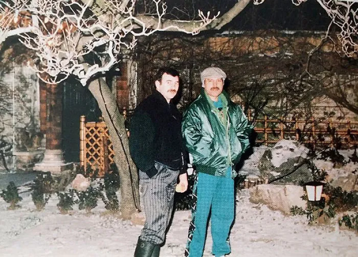 10+ Raras fotos de Freddie Mercury y su novio en los 80 que muestran su lado menos visto