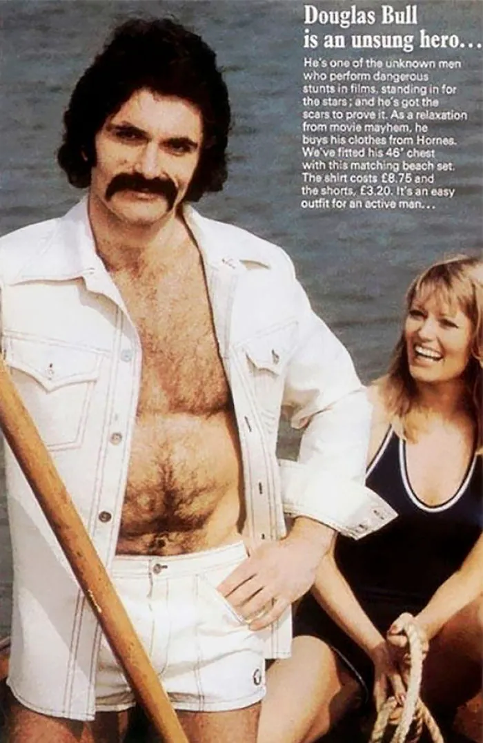 1970s Pics Of Men's Shorts Show A Forgotten Fashion Trend That Made Men Cool