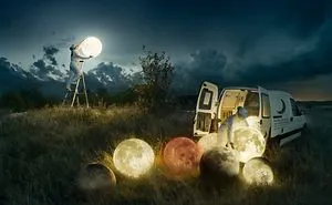 Creating A Conceptual Photo Of The Full Moon