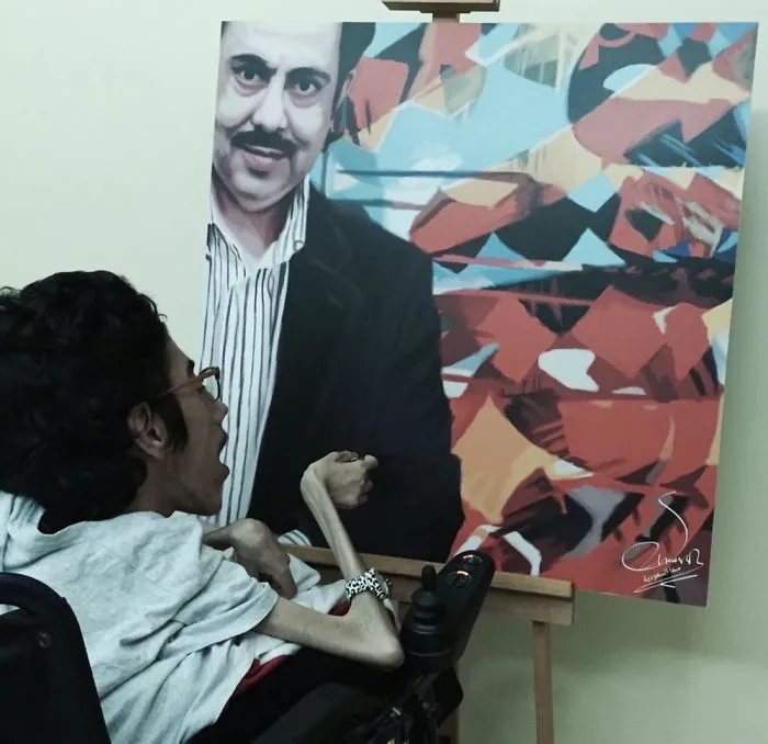 Artist Proves That Disability Is Not A Limit By Creating These Realistic Paintings