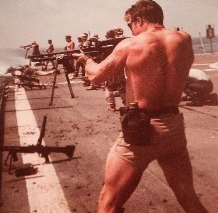 1970s Pics Of Men's Shorts Show A Forgotten Fashion Trend That Made Men Cool