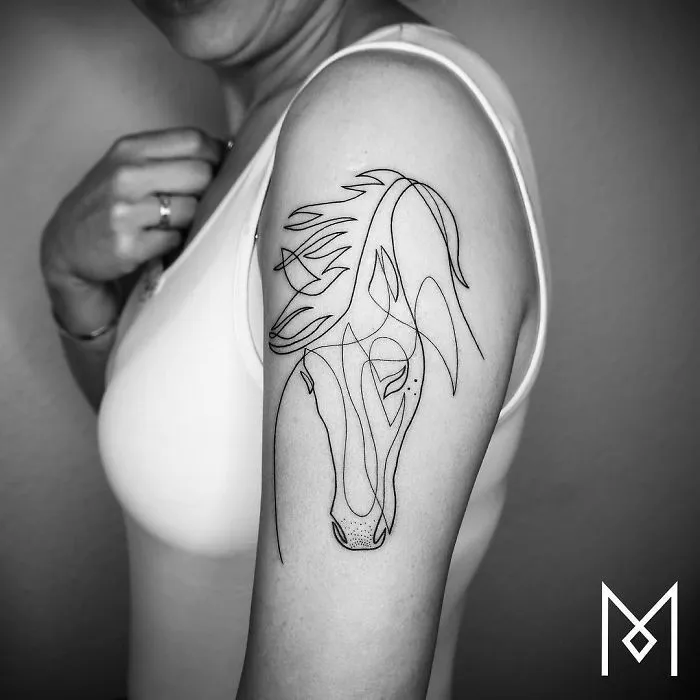 10+ Tatuajes hechos con una sola línea continua, por el tatuador Mo Ganji