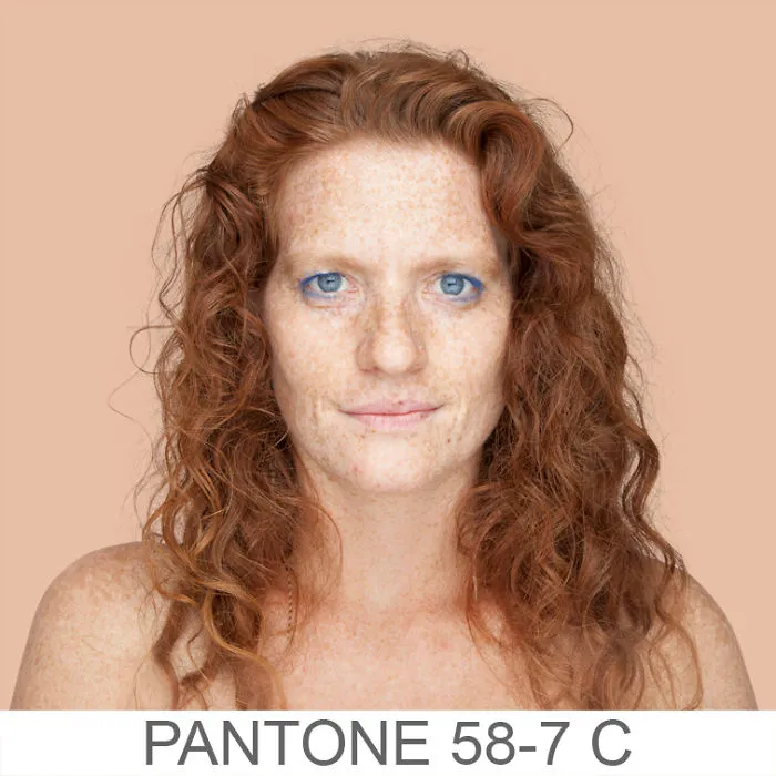 Esta fotógrafa intenta retratar cada tono de piel para un proyecto Pantone humano