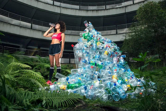After 4 Years Of Not Throwing Away His Trash This Photographer Created A Powerful Photo Series