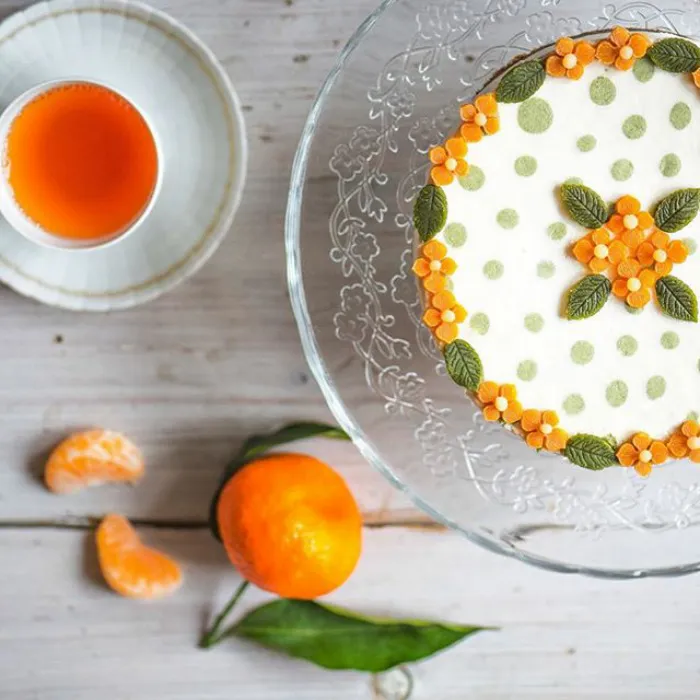 This German Confectioner Makes The Most Beautiful Raw Vegan Cakes Ever