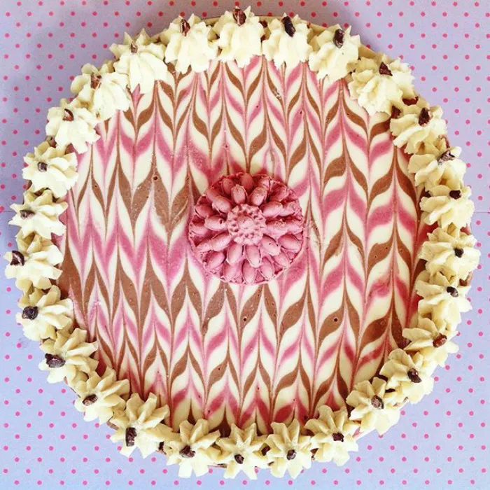This German Confectioner Makes The Most Beautiful Raw Vegan Cakes Ever