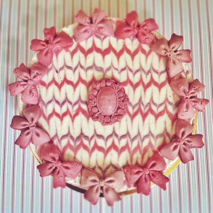 This German Confectioner Makes The Most Beautiful Raw Vegan Cakes Ever