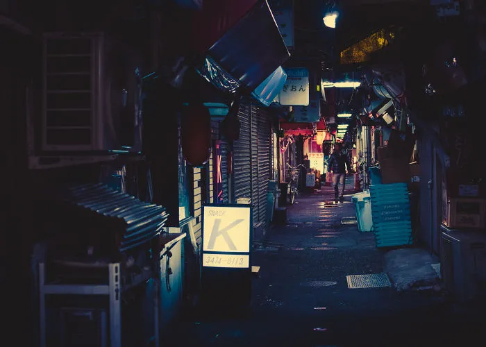 Magical Night Photos Of Tokyo’s Streets By Masashi Wakui Look Straight Out Of Miyazaki Films (New Photos)