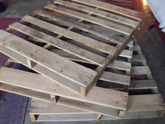 I Made A Coffee Table From Pallets