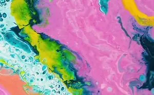 I Create Colourful Paintings By Pouring Paint Then Heating It With A Blow Torch!