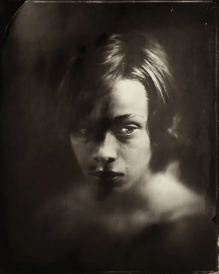 Photographer Uses 166-Year-Old Technique To Shoot Kids, And The Result Is Haunting