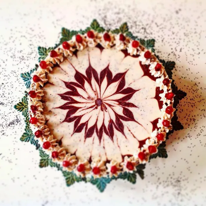 This German Confectioner Makes The Most Beautiful Raw Vegan Cakes Ever