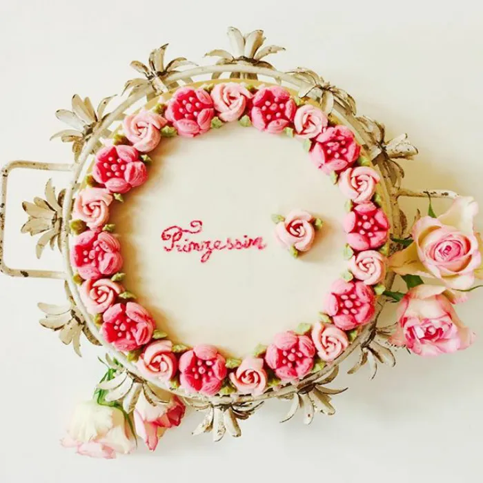 This German Confectioner Makes The Most Beautiful Raw Vegan Cakes Ever