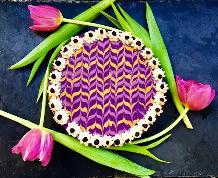 This German Confectioner Makes The Most Beautiful Raw Vegan Cakes Ever