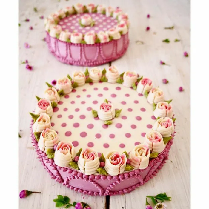 This German Confectioner Makes The Most Beautiful Raw Vegan Cakes Ever