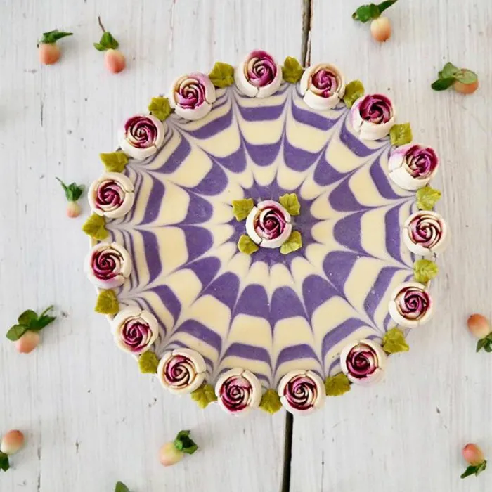 This German Confectioner Makes The Most Beautiful Raw Vegan Cakes Ever
