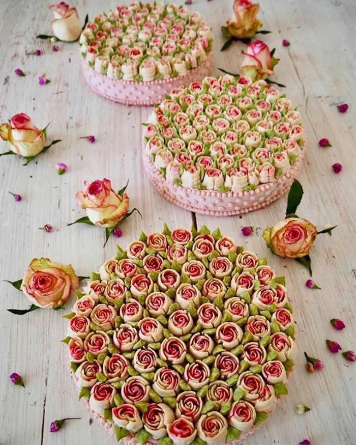 Esta repostera alemana prepara las más bellas tartas crudas veganas
