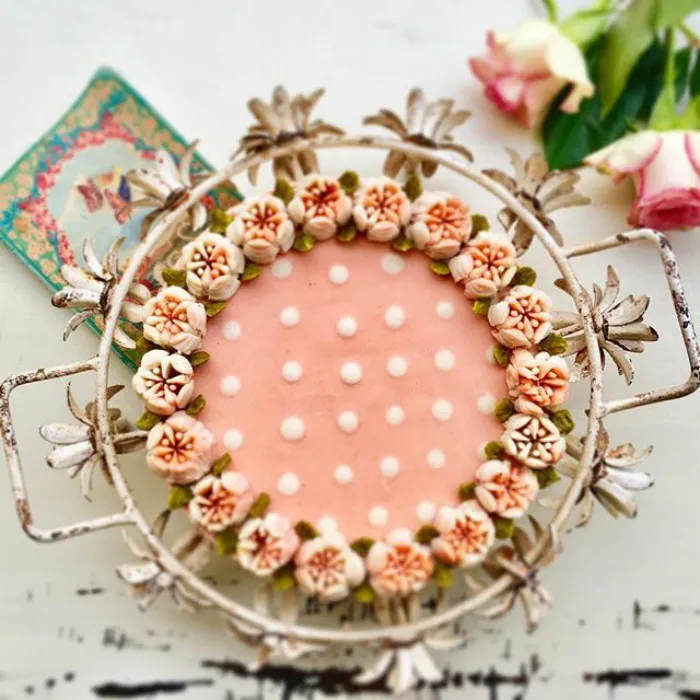 This German Confectioner Makes The Most Beautiful Raw Vegan Cakes Ever
